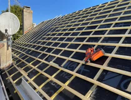 Artisans couvreurs toitures et zingueurs à Cabanac-Cazaux 31160